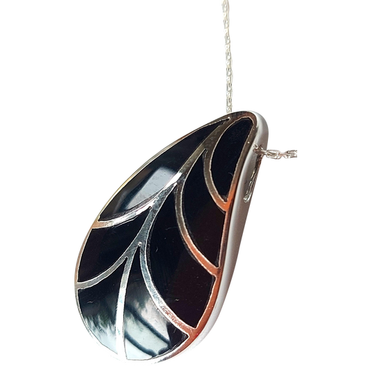 Silver Handmade Inlay Pendant Semi Precious Black Onyx- Black Leaf