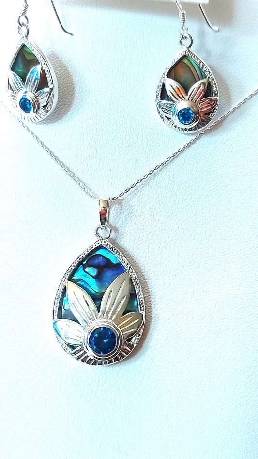 Silver Handmade Inlay Pendant/Earring Set Semi Precious Abalone Shell- Flower