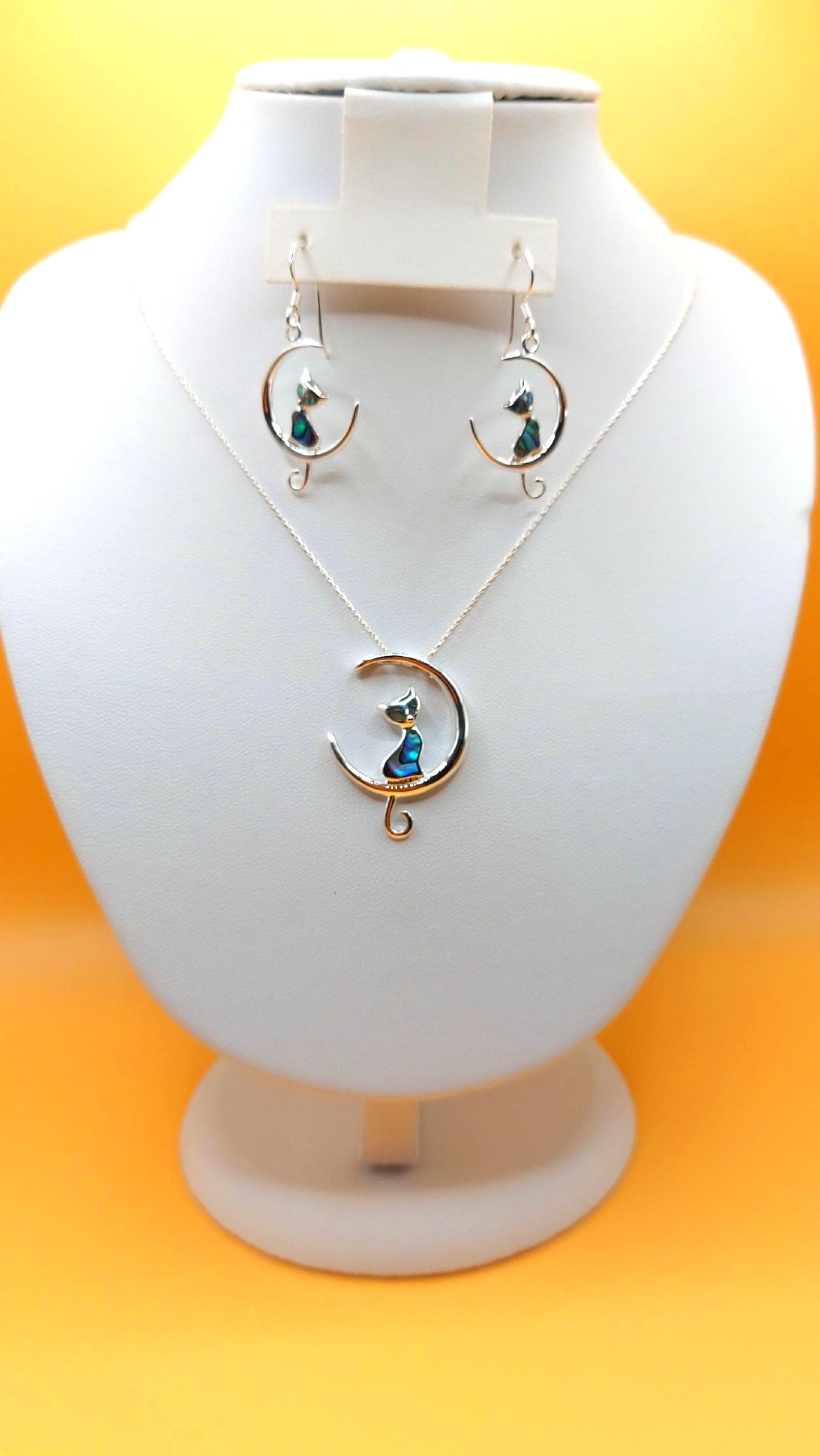 Silver Handmade Inlay Pendant/Earring Set Semi Precious Abalone Shell- Cat on Moon