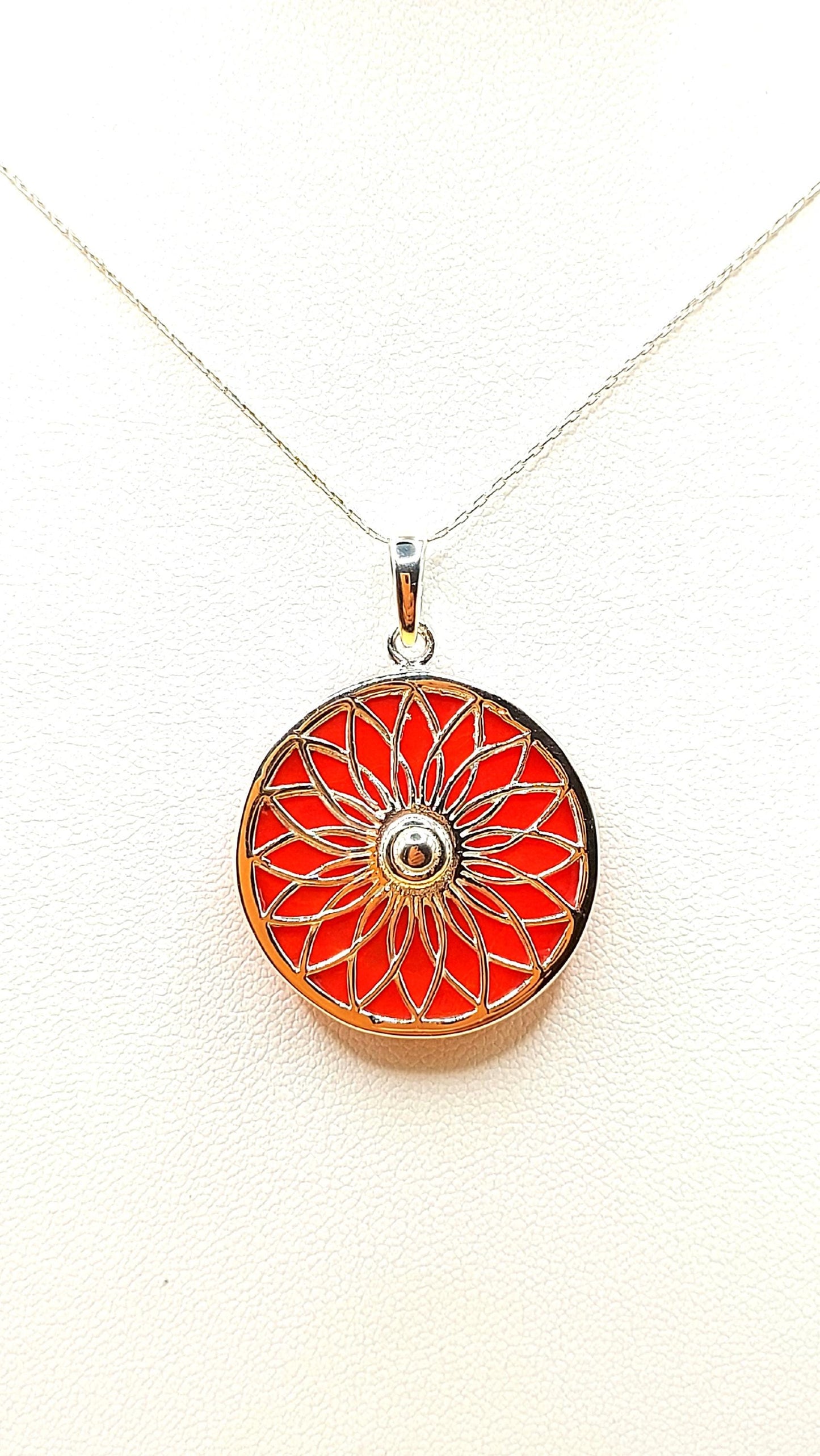Silver Handmade Inlay Pendant Semi Precious Abalone Shell- Red Circle