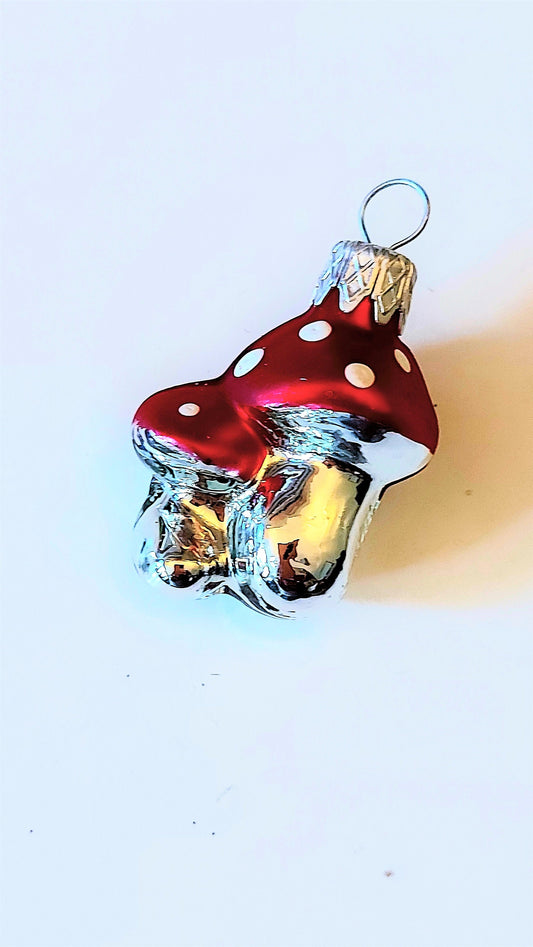 Vintage Czech Glass Christmas Ornaments: Hand-Painted Tree Decorations