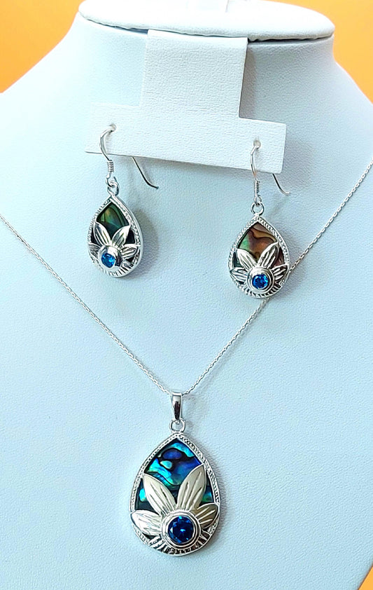 Silver Handmade Inlay Pendant/Earring Set Semi Precious Abalone Shell- Flower