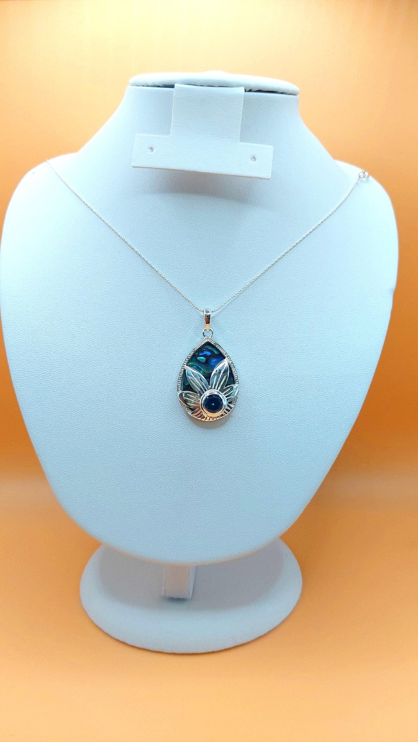 Silver Handmade Inlay Pendant Semi Precious Abalone Shell- Flower