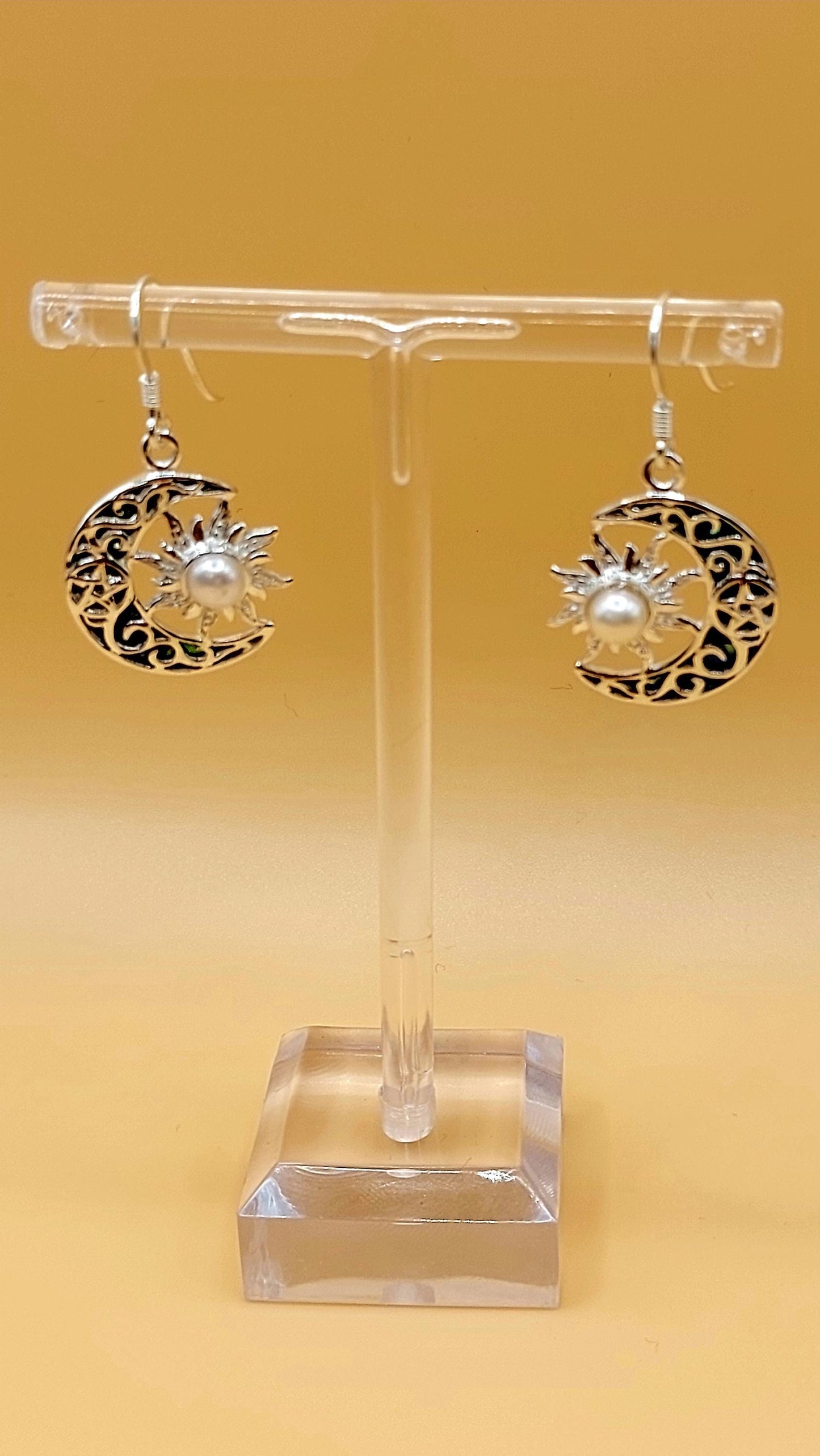 Silver Handmade Inlay Pendant/Earring Set Semi Precious Abalone Shell- Sun/Moon