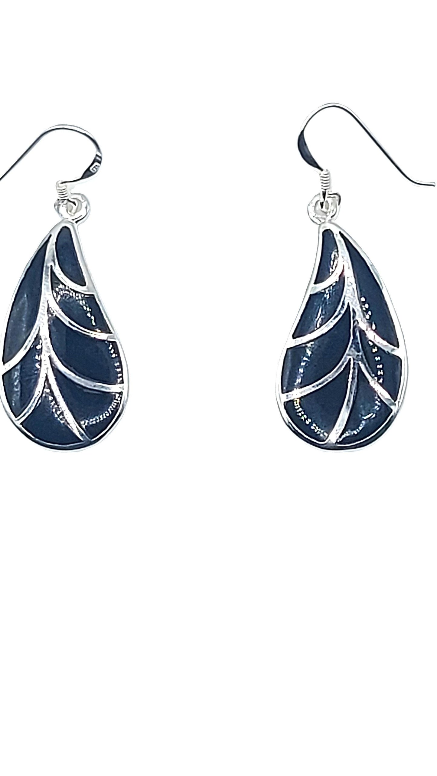 Silver Handmade Inlay Pendant/Earring Set Semi Precious Black Onyx- Black Leaf